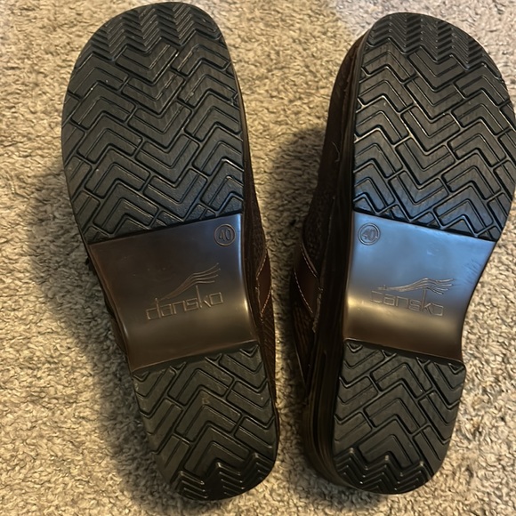 Dansko clogs! Brand new! - Picture 3 of 8